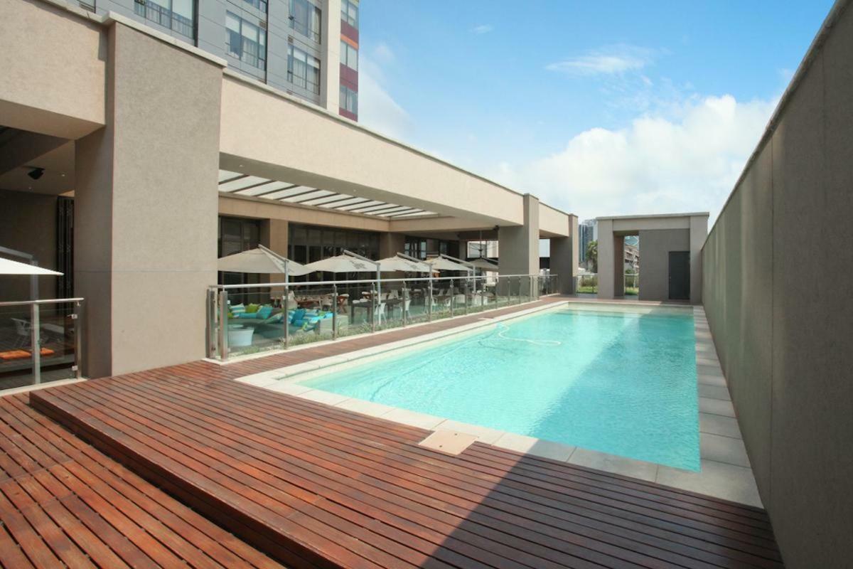 Sandton Skye Suites Joanesburgo Exterior foto